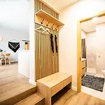 Kurbada Loft Stylish Near Center With Parking Apartamento *