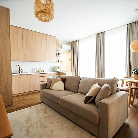 Kurbada Loft Stylish Near Center With Parking