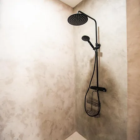 Kurbada Loft Stylish Near Center With Parking Riga