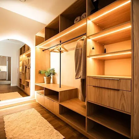 Kurbada Loft Stylish Near Center With Parking